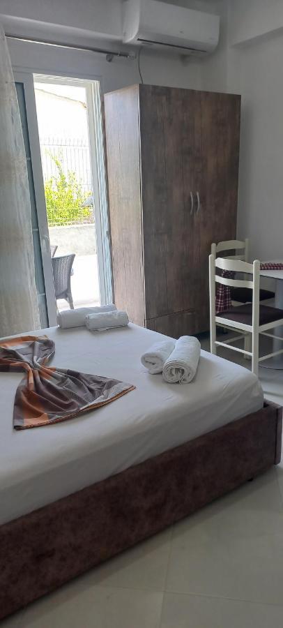 Arjan Dyli Guesthouse Ксамил Номер фото